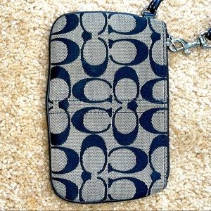 ☀️Coach Clutch with Wrist Strap